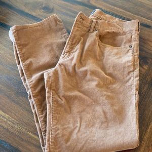 Men’s Gap cord pants